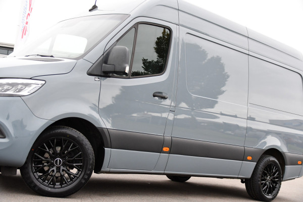 Mercedes-Benz Sprinter 319 1.9 CDI L2H2 RWD PB Edition Full Options! Luchtvering, Cruise, 360 Camera, Stoelverwarming, Clima, LED, Standkachel, Voorruit verwarming, 190pk, Automaat, Uniek!