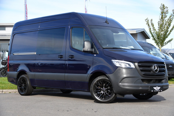 Mercedes-Benz Sprinter 317 1.9 CDI L2H2 RWD DC PB Edition Camera Cruise, Carplay, LED, 3500kg Trekhaak, Geveerde stoel, Standkachel, Automaat, 170pk, Uniek!