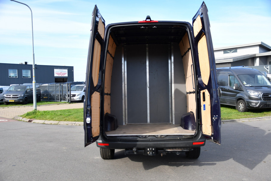 Mercedes-Benz Sprinter 317 1.9 CDI L2H2 RWD DC PB Edition Camera Cruise, Carplay, LED, 3500kg Trekhaak, Geveerde stoel, Standkachel, Automaat, 170pk, Uniek!