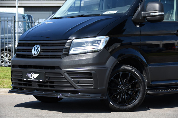Volkswagen Crafter 35 2.0 TDI L3H3 Black Edition Camera, Adaptieve Cruise, 3000kg Trekhaak, Automaat, LED, Geveerde stoel, 164pk, Massage stoel, Uniek!