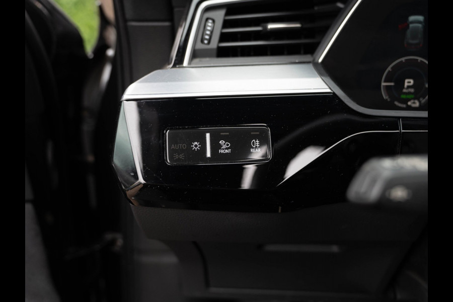 Audi Q8 e-tron 50 Quattro S Edition 95 kWh | SOH 92% | Pano | ACC | Dodehoek | Camera | BTW