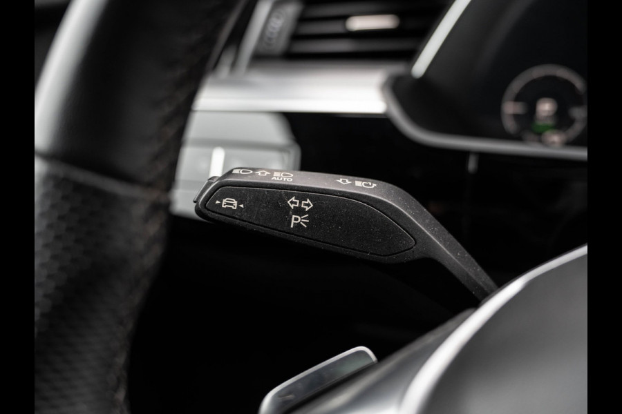 Audi Q8 e-tron 50 Quattro S Edition 95 kWh | SOH 92% | Pano | ACC | Dodehoek | Camera | BTW