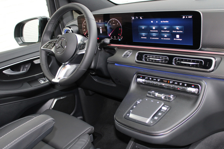 Mercedes-Benz V-Klasse 300d / DC / AMG / bj2026 / Luchtvering / Panorama / Burmester / Vol Opties / NIEUWSTAAT