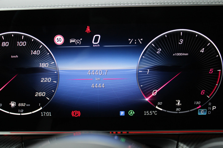 Mercedes-Benz V-Klasse 300d / DC / AMG / bj2026 / Luchtvering / Panorama / Burmester / Vol Opties / NIEUWSTAAT