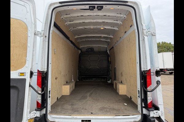 Ford E-Transit e-Transit 68kWh 184PK