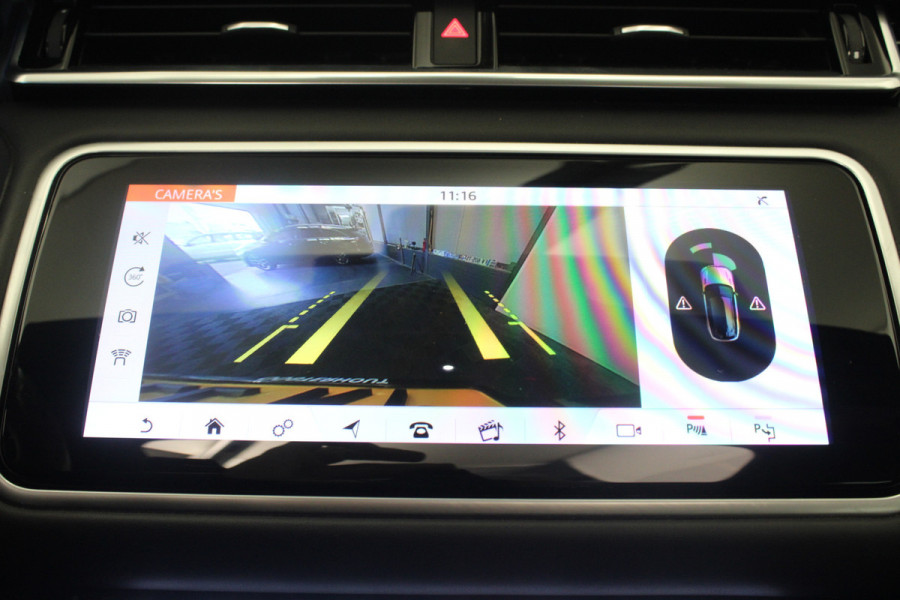 Land Rover Range Rover Velar 2.0 P250 Turbo AWD HSE |Pano|Stoelverw.|