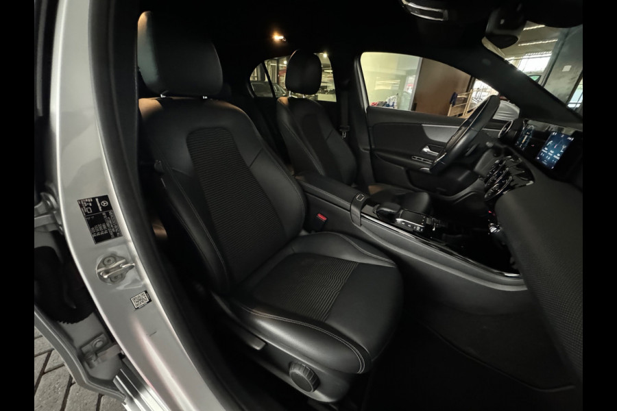 Mercedes-Benz A-Klasse 180 Stoelverwarming|Lane|CarPlay