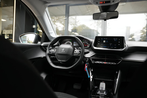 Peugeot 208 1.2 PureTech Allure Apple Carplay Vermoeidheidsherkenning LED dagrijverlichting DAB+ Cruise control