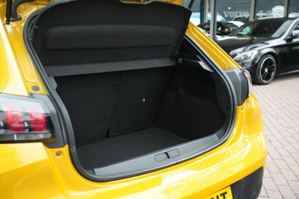 Peugeot 208 1.2 PureTech Allure Apple Carplay Vermoeidheidsherkenning LED dagrijverlichting DAB+ Cruise control