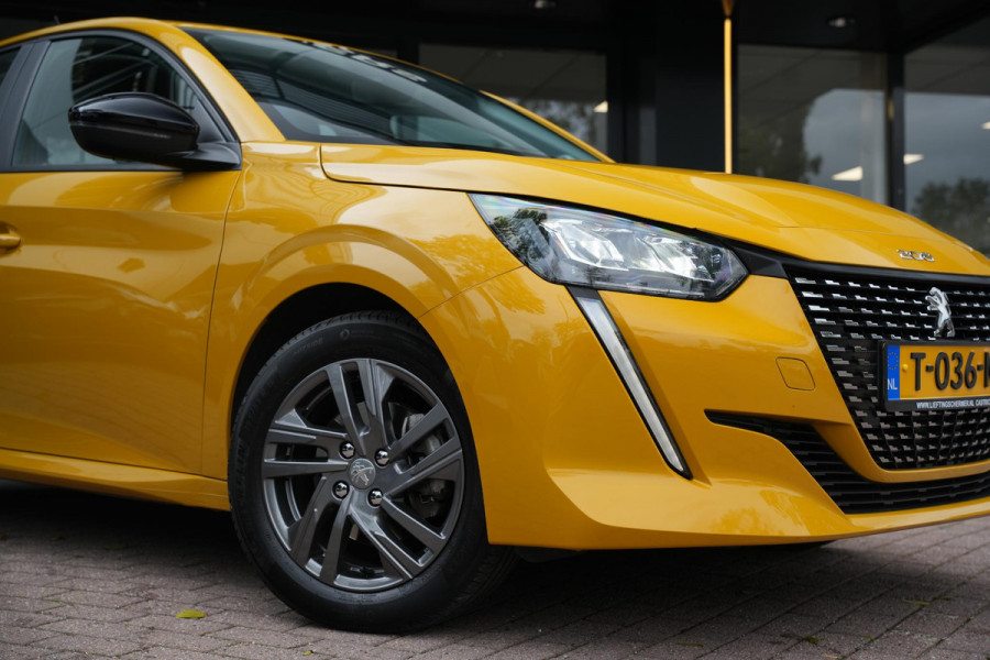 Peugeot 208 1.2 PureTech Allure Apple Carplay Vermoeidheidsherkenning LED dagrijverlichting DAB+ Cruise control