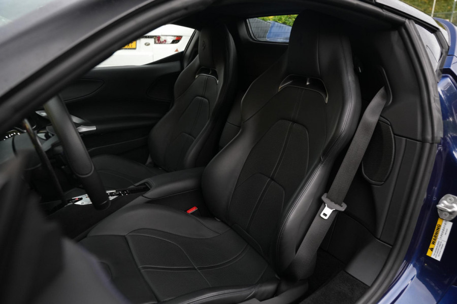 Ferrari SF90 Spider 4.0 V8 1.000 PK