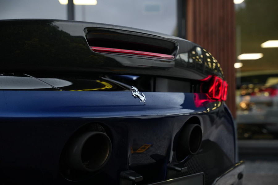 Ferrari SF90 Spider 4.0 V8 1.000 PK