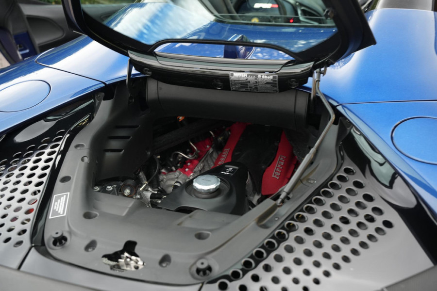 Ferrari SF90 Spider 4.0 V8 1.000 PK