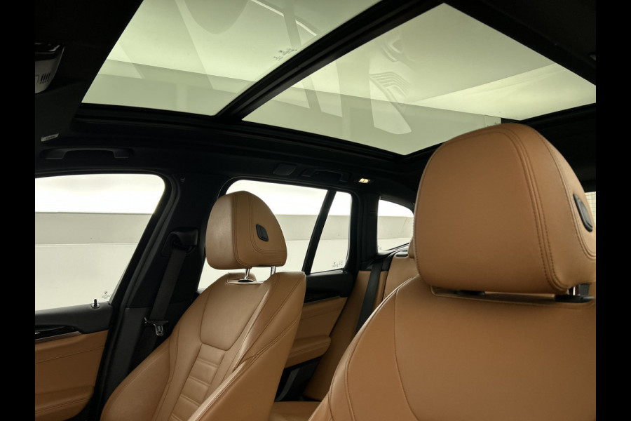 BMW X3 sDrive20i High Executive Pano-dak/20'LMV/Leder/M-Sport-Stoelen/Keyless
