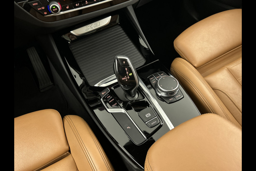 BMW X3 sDrive20i High Executive Pano-dak/20'LMV/Leder/M-Sport-Stoelen/Keyless
