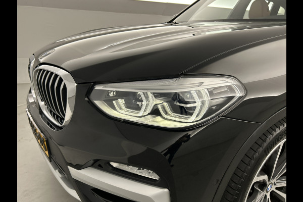 BMW X3 sDrive20i High Executive Pano-dak/20'LMV/Leder/M-Sport-Stoelen/Keyless