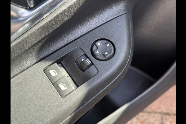 Opel Corsa 1.2 Edition 2022 AIRCO CARPLAY NAP BTW 1e Eig!