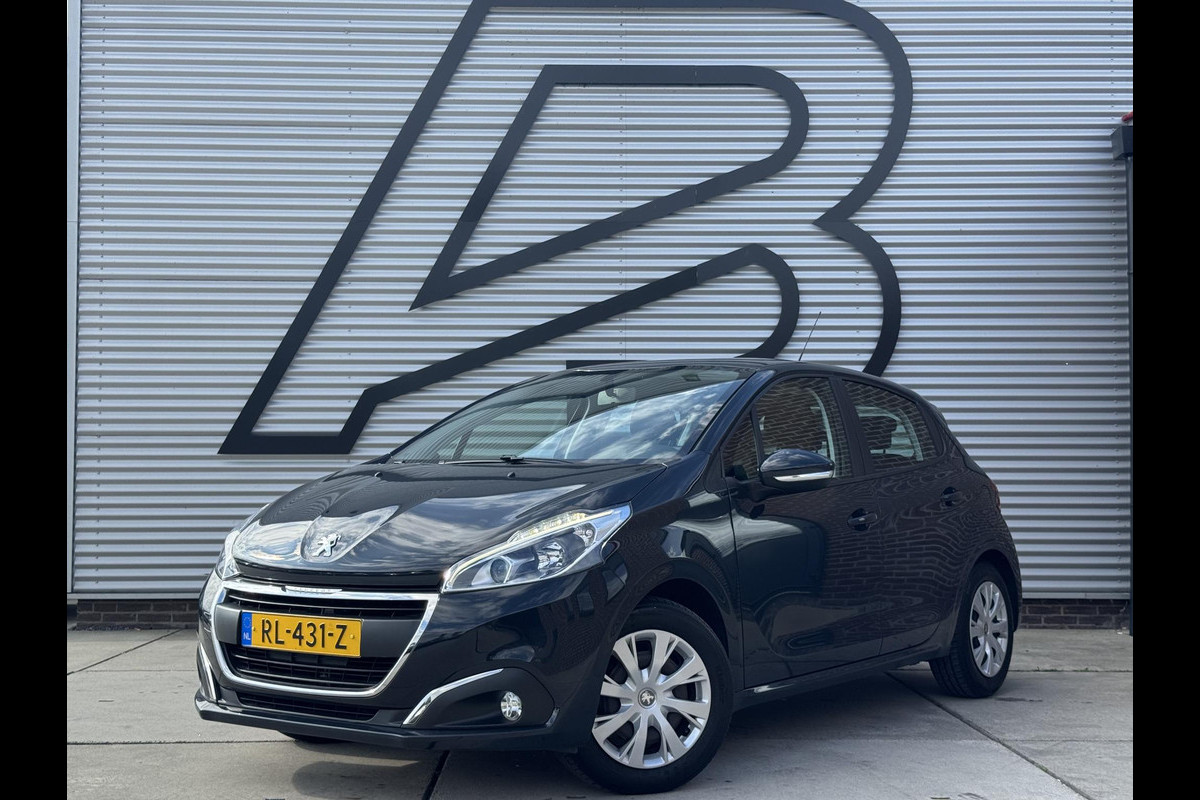 Peugeot 208 1.2 PureTech Blue Lion Navi|Airco|Trekhaak|Cruise|PDC|Carplay|N.A.P|APK tot 05-2027