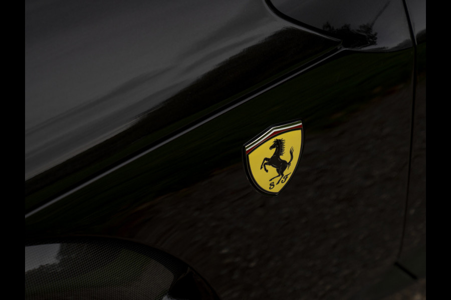 Ferrari Purosangue 6.5 V12 | Full carbon | Pano-dak | Lift | Massage