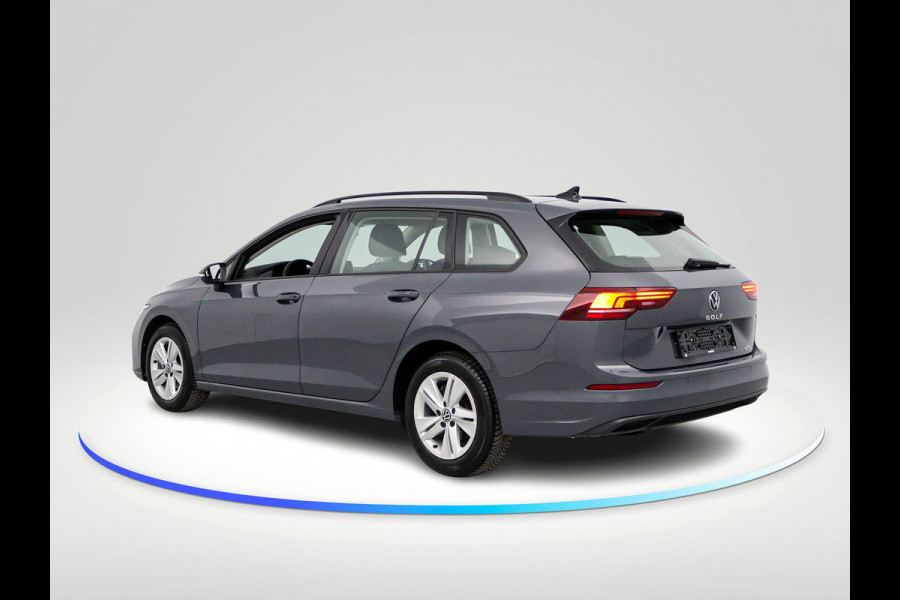 Volkswagen Golf Variant 1.5 eTSI Life 115 PK DSG | Navigatie | Trekhaak | Stoel- en stuurverwarming |