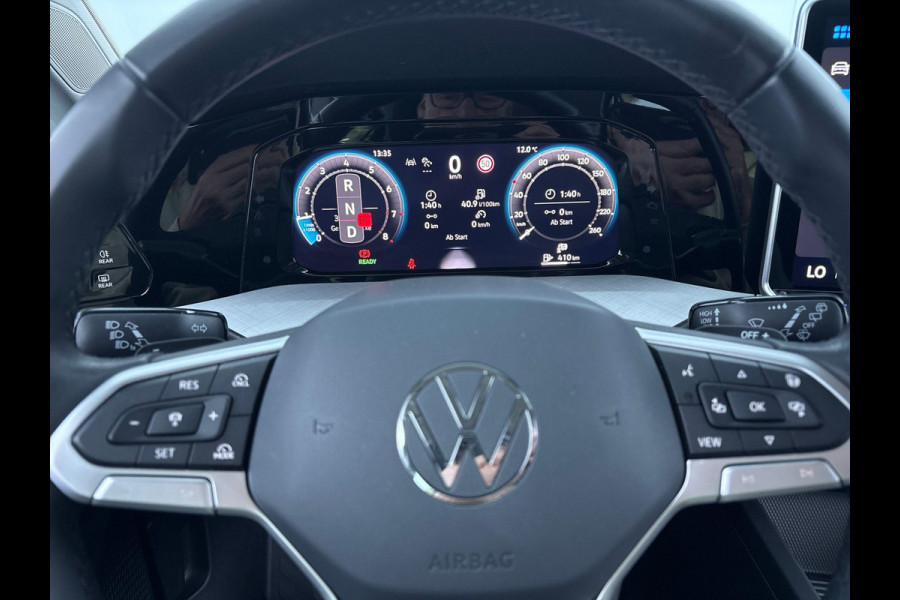 Volkswagen Golf Variant 1.5 eTSI Life 115 PK DSG | Navigatie | Trekhaak | Stoel- en stuurverwarming |