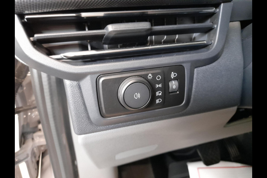 Ford Transit Custom 320 2.0 TDCI L2H1 Limited Automaat Climate control Parkeercamera Navigatie Cruise control Trekhaak 17" Lichtmetalen velgen Apple carplay Android auto