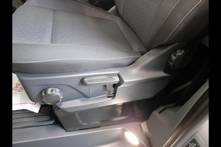 Ford Transit Custom 320 2.0 TDCI L2H1 Limited Automaat Climate control Parkeercamera Navigatie Cruise control Trekhaak 17" Lichtmetalen velgen Apple carplay Android auto