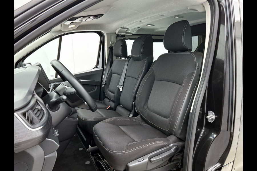 Renault Trafic 2.0 Blue dC1 150PK L2H1 Dubbele Cabine Automaat Navigatie Airco Lichtmetalen velgen Betimmering Trekhaak Camera Parkeer sensoren Dab