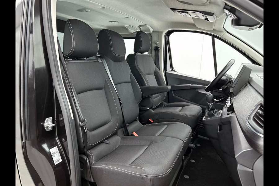 Renault Trafic 2.0 Blue dC1 150PK L2H1 Dubbele Cabine Automaat Navigatie Airco Lichtmetalen velgen Betimmering Trekhaak Camera Parkeer sensoren Dab