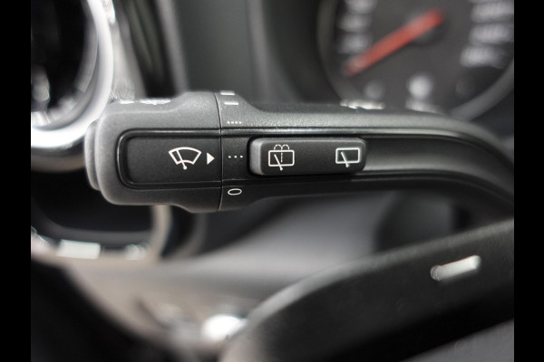 Mercedes-Benz Vito 114 CDI L2 Select Dubbele Cabine Automaat Climate control Cruise Control Trekhaak Lichtmetalen velgen Parkeercamera