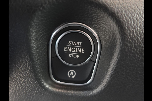 Mercedes-Benz Vito 114 CDI L2 Select Dubbele Cabine Automaat Climate control Cruise Control Trekhaak Lichtmetalen velgen Parkeercamera
