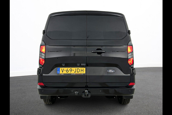 Ford Transit Custom 320 2.0 TDCI L2H1 Limited Automaat Climate control Stoelverwarming Navigatie Cruise control Trekhaak Lichtmetalen velgen Apple carplay Android auto