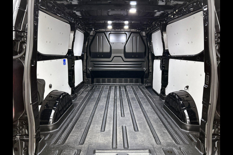 Ford Transit Custom 320 2.0 TDCI L2H1 Limited Automaat Climate control Stoelverwarming Navigatie Cruise control Trekhaak Lichtmetalen velgen Apple carplay Android auto