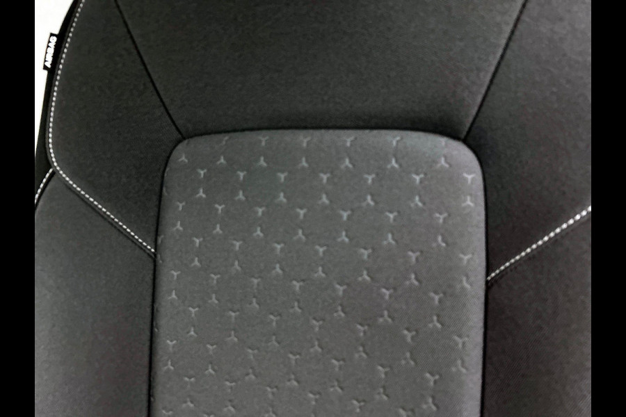 Ford Transit Custom 320 2.0 TDCI L2H1 Limited Automaat Climate control Stoelverwarming Navigatie Cruise control Trekhaak Lichtmetalen velgen Apple carplay Android auto