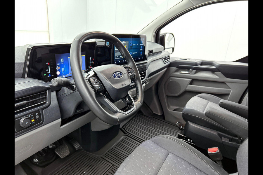 Ford Transit Custom 320 2.0 TDCI L2H1 Limited Automaat Climate control Stoelverwarming Navigatie Cruise control Trekhaak Lichtmetalen velgen Apple carplay Android auto