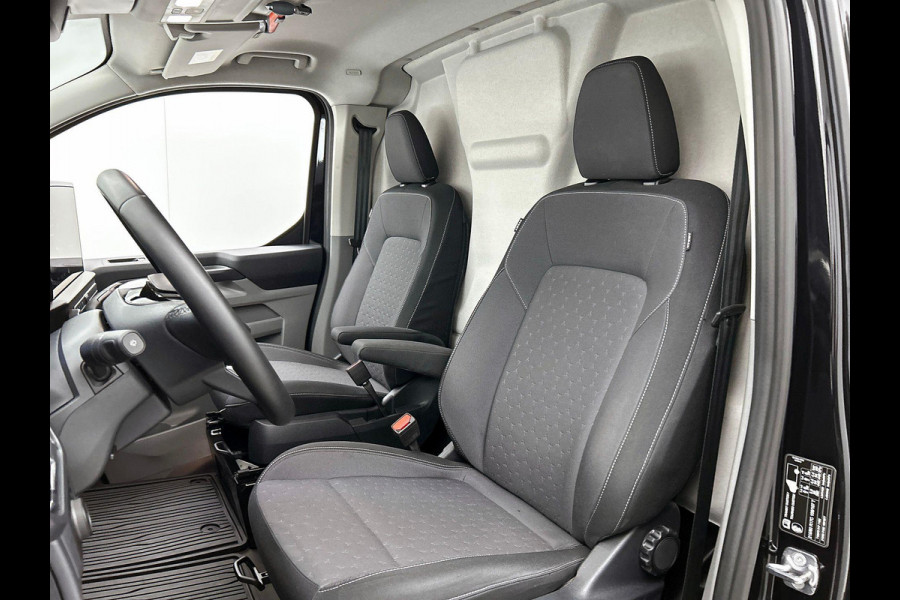 Ford Transit Custom 320 2.0 TDCI L2H1 Limited Automaat Climate control Stoelverwarming Navigatie Cruise control Trekhaak Lichtmetalen velgen Apple carplay Android auto