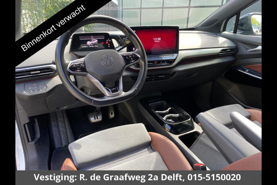 Volkswagen ID.4 Two-Tone First Max 77 kWh | Apple Carplay & AndroidAUTO | Dodehoek Detectie | 1e eigenaar | Privacy Glass |
