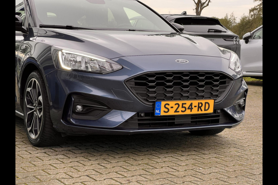 Ford FOCUS Wagon 1.0 EcoBoost ST Line Business Full-led | B&O geluid | Adaptive cruise | Elektrisch bedienbare achterklep | Winterpack | Dealeronderhouden etc.