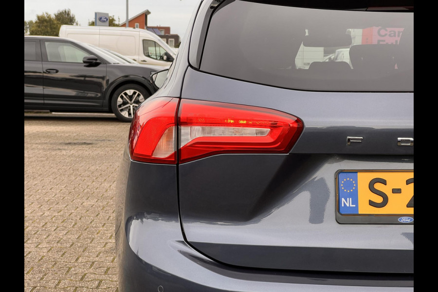 Ford FOCUS Wagon 1.0 EcoBoost ST Line Business Full-led | B&O geluid | Adaptive cruise | Elektrisch bedienbare achterklep | Winterpack | Dealeronderhouden etc.