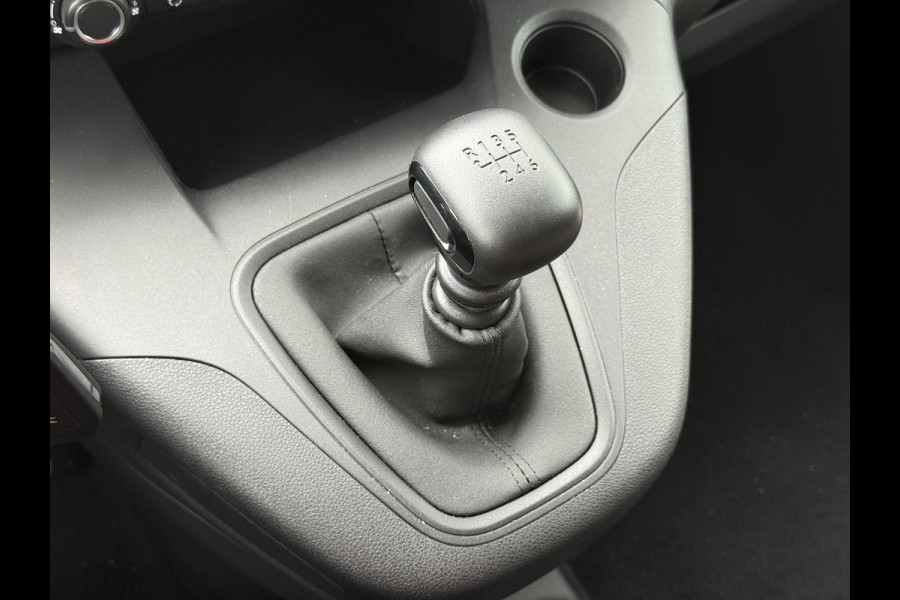Peugeot Partner 1.2 110PK **Benzine** L1H1 Climate Control Cruise Control