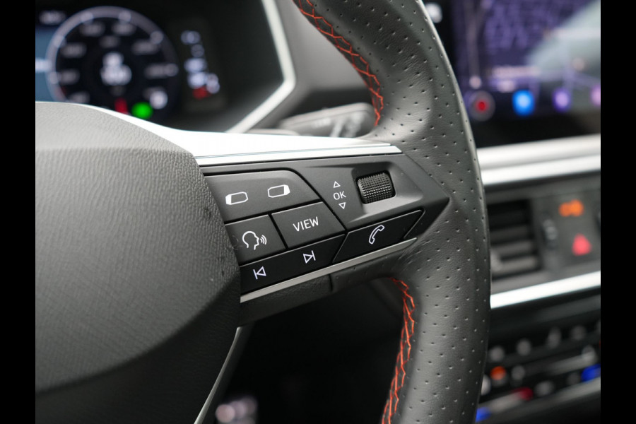 Seat Tarraco 1.4 TSI e-Hybrid PHEV FR 245pk Dealer O.H | SOH 97% | Panodak | Adaptive Cruise | Camera | Sportstoelen Memory & Verwarmd | Apple Carplay | Keyless | Lane Assist | Navigatie | Virtual | DAB | 20"L.M |