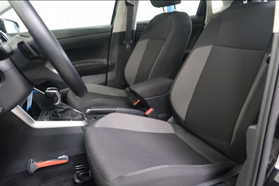 Volkswagen Polo 1.0 TSI Life Automaat - N.A.P. Airco, Cruise, Navi, PDC, Carplay, Virtueel display.