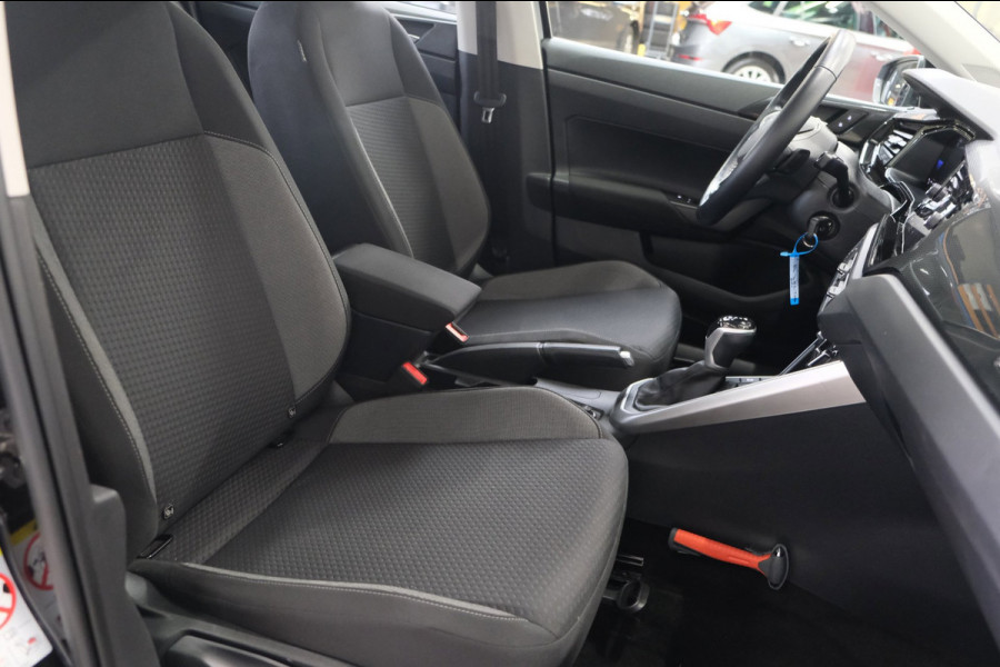 Volkswagen Polo 1.0 TSI Life Automaat - N.A.P. Airco, Cruise, Navi, PDC, Carplay, Virtueel display.