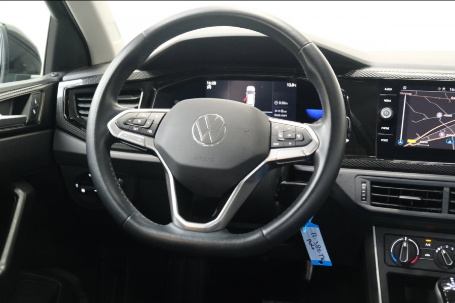 Volkswagen Polo 1.0 TSI Life Automaat - N.A.P. Airco, Cruise, Navi, PDC, Carplay, Virtueel display.