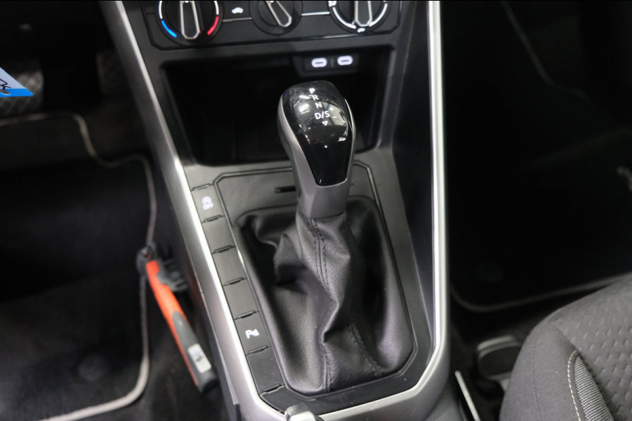 Volkswagen Polo 1.0 TSI Life Automaat - N.A.P. Airco, Cruise, Navi, PDC, Carplay, Virtueel display.