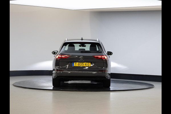 Volkswagen Golf Variant 1.0 TSI Life 110pk 6bak| Camera| 16'LM-velgen| stuur en voorstoelen verwarmd | Navigatie