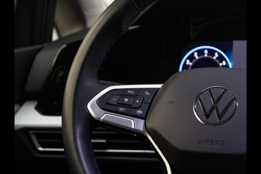 Volkswagen Golf Variant 1.0 TSI Life 110pk 6bak| Camera| 16'LM-velgen| stuur en voorstoelen verwarmd | Navigatie
