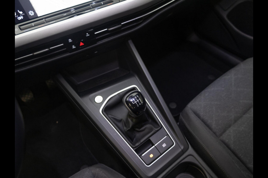 Volkswagen Golf Variant 1.0 TSI Life 110pk 6bak| Camera| 16'LM-velgen| stuur en voorstoelen verwarmd | Navigatie