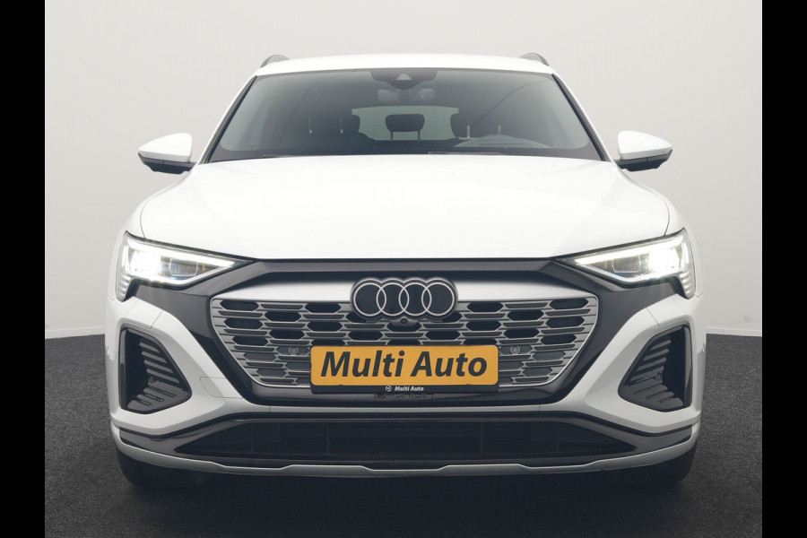 Audi Q8 e-tron 55 quattro S Line 114 kWh Dealer O.H | SOH 91,1% | | Trekhaak Afn. | Luchtvering | 360 Camera | Head Up | Adaptive Cruise | Matrix LED | Alcantara Sportstoelen Verwarmd | Apple Carplay | Keyless | Blis | Navigatie | Virtual | DAB | 20"L.M |