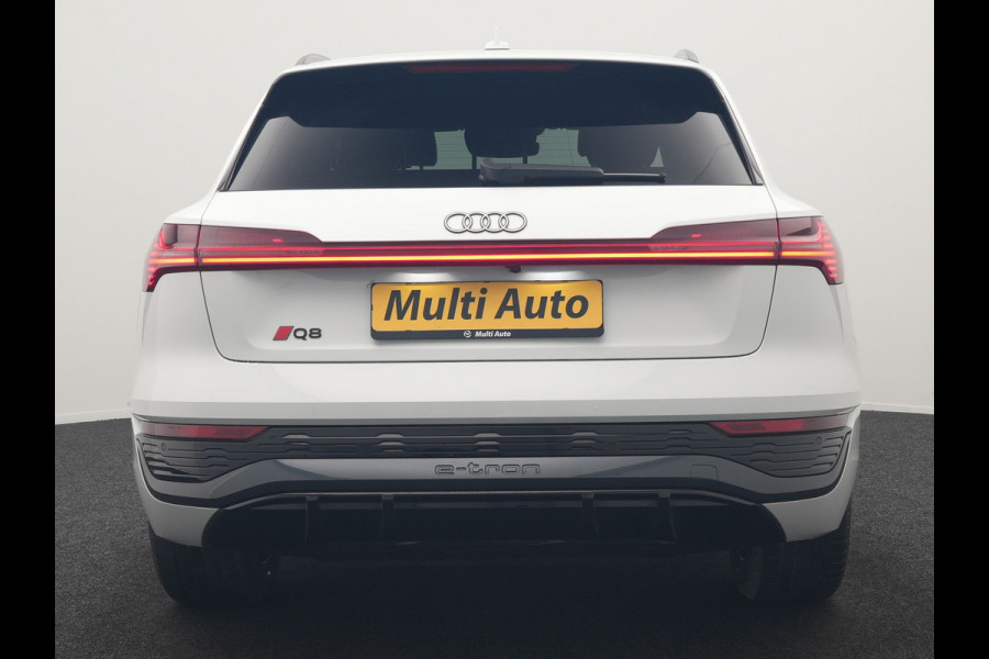 Audi Q8 e-tron 55 quattro S Line 114 kWh Dealer O.H | SOH 91,1% | | Trekhaak Afn. | Luchtvering | 360 Camera | Head Up | Adaptive Cruise | Matrix LED | Alcantara Sportstoelen Verwarmd | Apple Carplay | Keyless | Blis | Navigatie | Virtual | DAB | 20"L.M |